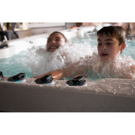 Плавательный спа бассейн Vortex Spas Hydrozone PRO Плавательный спа бассейн Vortex Spas Hydrozone PRO